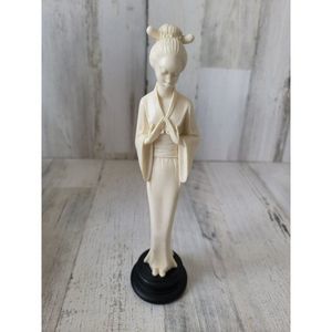 Golden Crown E&R Italy geisha woman figure collectible‎